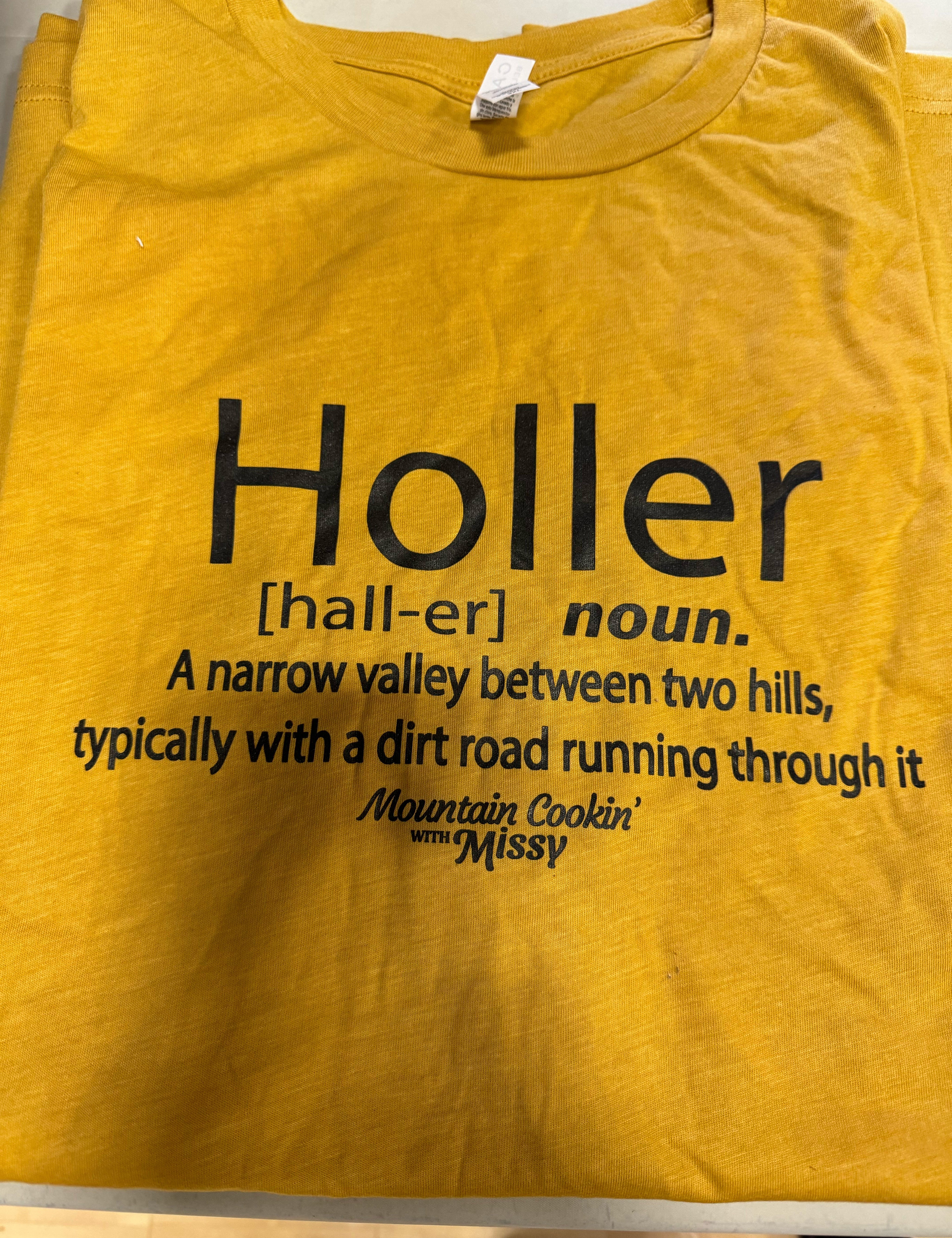 Holler T-Shirt - Mountain Cookin' with Missy